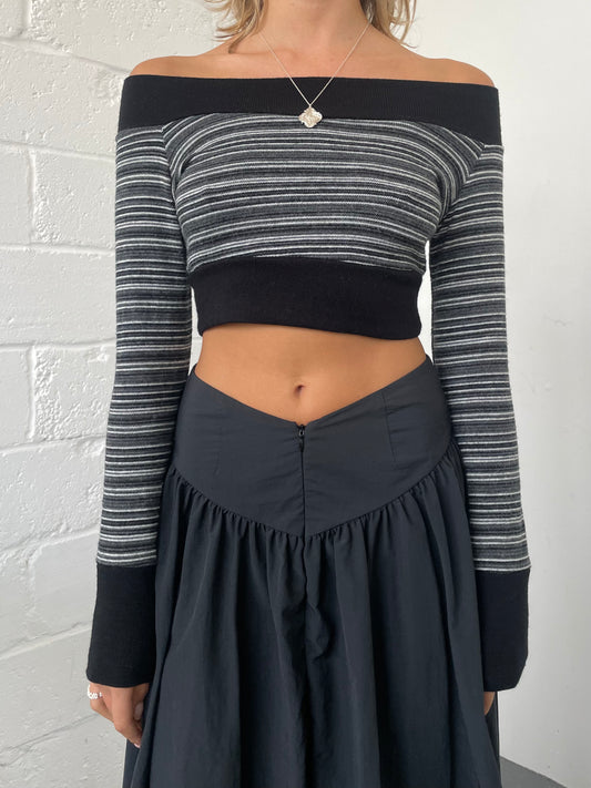 Off the Shoulder Stripe Cropped Jumper